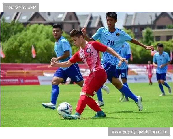 上海足球队的奋斗历程与冠军赛荣耀背后的故事揭秘 上海足球队的奋斗历程与冠军赛荣耀背后的故事揭秘
