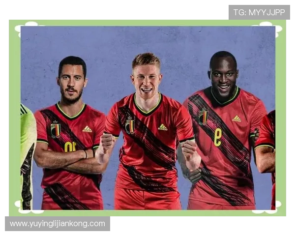 业余足球明星的崛起与传奇故事揭秘，如何在草根舞台上闪耀光芒