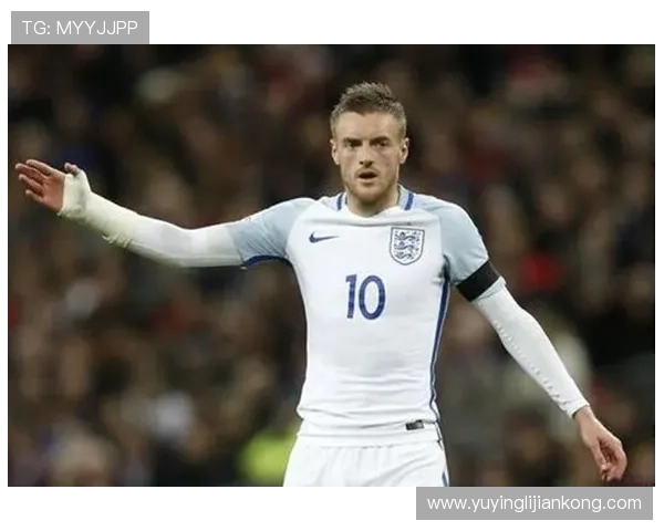 从草根到巨星足球明星逆袭背后的奋斗与荣耀故事