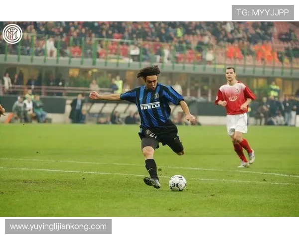 不喝酒的足球明星们如何坚持健康生活与职业生涯的完美平衡